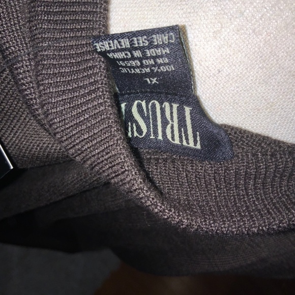 Men’s Trust USA Sweater - Picture 2 of 5